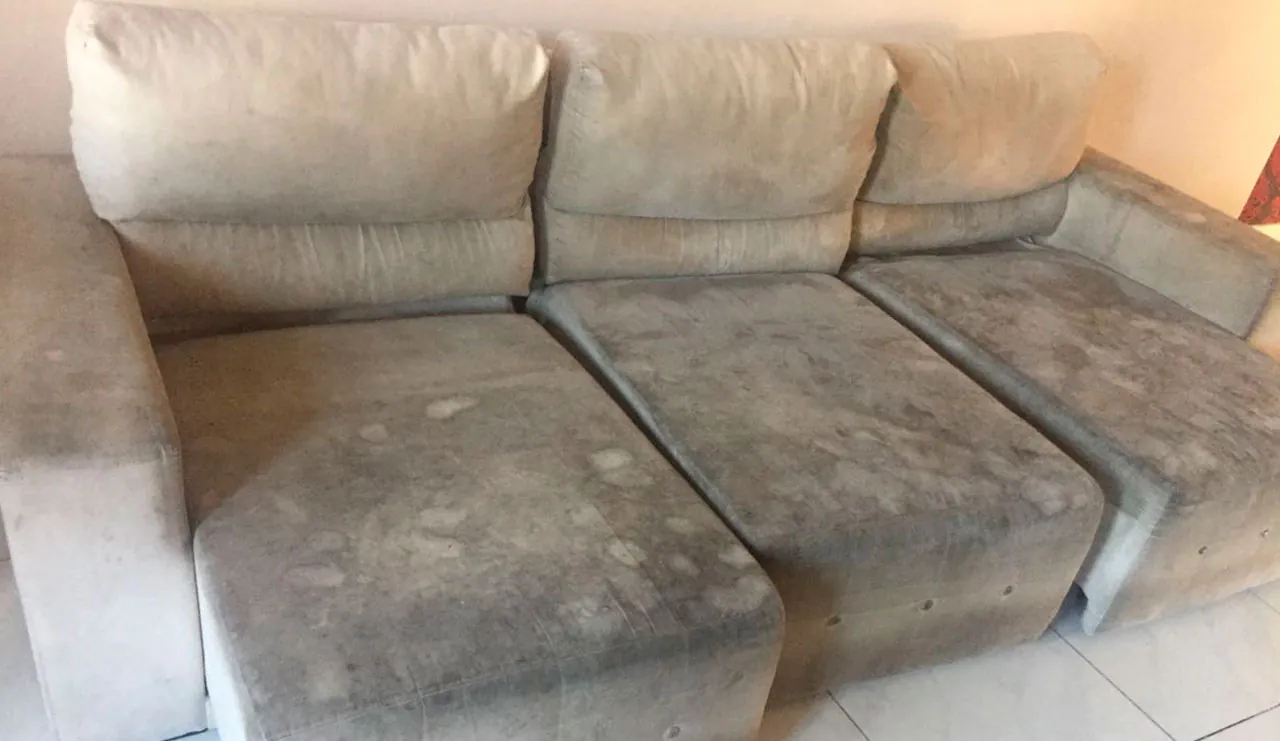 Produtos ecológicos para limpeza de sofás: cuide do seu móvel